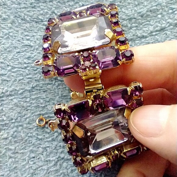 Vintage Jewelry - Purple Rhinestone Cocktail Bracelet Vintage Gold Tone Metal Chunky